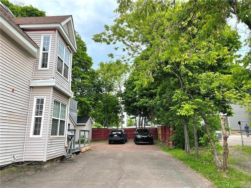 105 Gordon St, Moncton, NB 