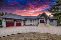 1524 Westview Crescent Selwyn, ON K0L 2H0
