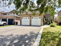 4460 ASHLEY AVENUE  Mississauga, ON L5R 2A2
