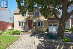 705 PARKDALE AVENUE  Ottawa, ON K1Y 1J4