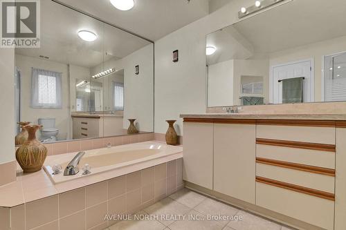 48 Hackett Street, Ottawa, ON 