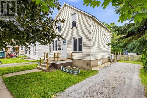 636 MACDONNELL STREET  Kingston (East Of Sir John A. Blvd), ON K7K 4X3