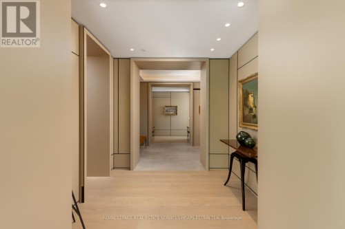 Ph1 - 7 Dale Avenue, Toronto, ON 