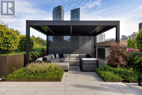 Ph1 - 7 Dale Avenue, Toronto, ON 