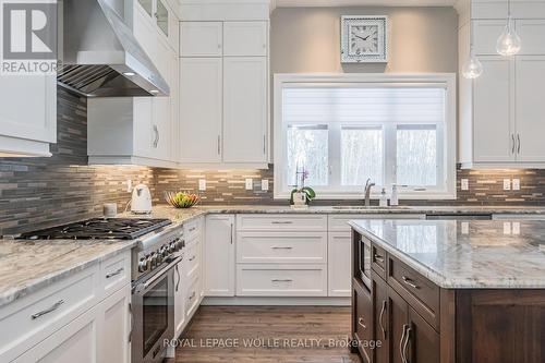 23 Highgrove Court, Cambridge, ON 