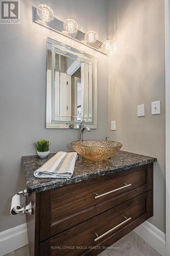 23 Highgrove Court, Cambridge, ON 