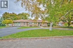 123 FAIRVIEW Avenue W Dunnville, ON N1A 1M2