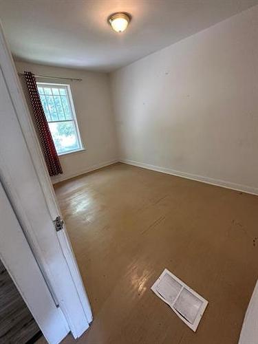 523 Furby St, Winnipeg, MB 