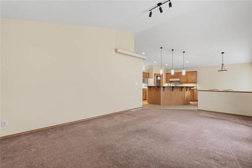 7 Kingfisher Crescent, Winnipeg, MB 