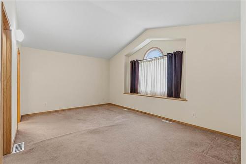 7 Kingfisher Crescent, Winnipeg, MB 
