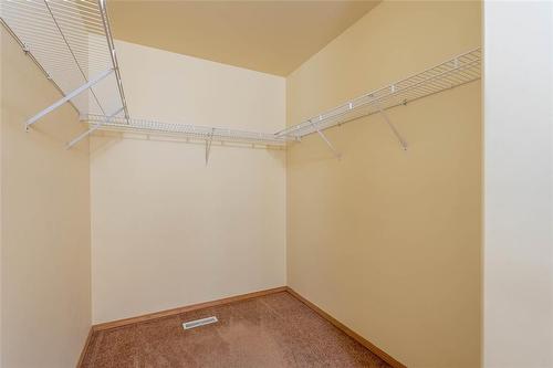 7 Kingfisher Crescent, Winnipeg, MB 