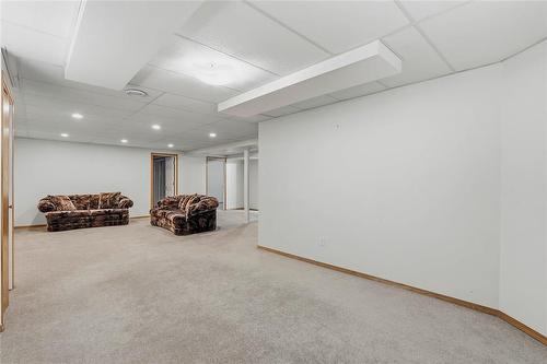 7 Kingfisher Crescent, Winnipeg, MB 