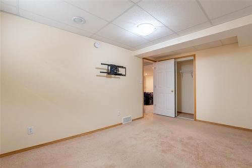 7 Kingfisher Crescent, Winnipeg, MB 
