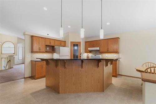 7 Kingfisher Crescent, Winnipeg, MB 