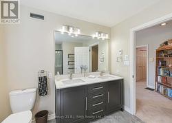 Second level bathroom - 