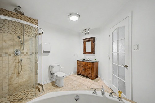 Bathroom - 101-181 Rue Des Échevins, Saint-Jean-Sur-Richelieu, QC 