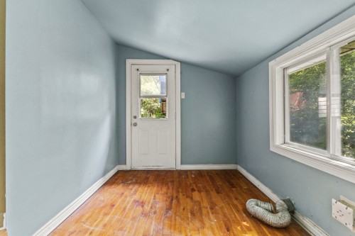 Salle de lavage - 100 Av. Des Tourterelles, Pontiac, QC - Indoor Photo Showing Other Room