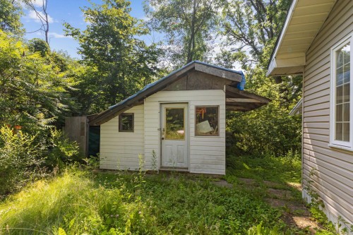 Cour - 100 Av. Des Tourterelles, Pontiac, QC - Outdoor