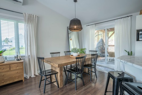 Salle à manger - 334 Av. Des Saules, Saint-Benjamin, QC 
