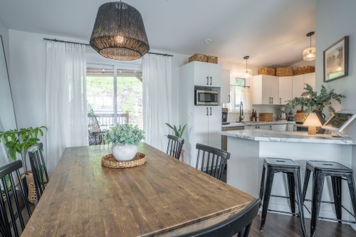 Salle à manger - 334 Av. Des Saules, Saint-Benjamin, QC 