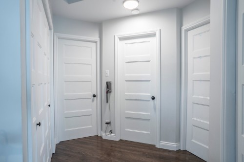 Corridor - 334 Av. Des Saules, Saint-Benjamin, QC 