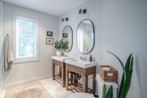 Salle de bains - 334 Av. Des Saules, Saint-Benjamin, QC 
