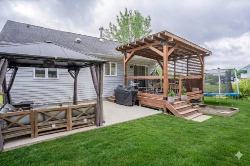 Terrasse - 334 Av. Des Saules, Saint-Benjamin, QC 