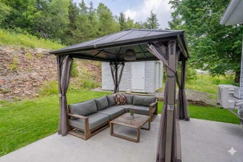 Terrasse - 334 Av. Des Saules, Saint-Benjamin, QC 