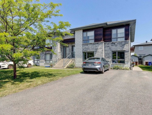 1829 Rue Henri-Blaquière  Chambly, QC J3L 3E9