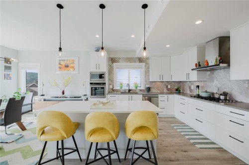 1375 Flint Ave, Langford, BC 