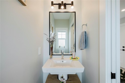 1375 Flint Ave, Langford, BC 