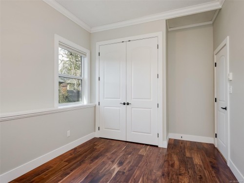 4081 Cedar Hill Rd, Saanich, BC 