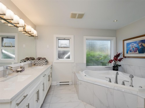 4081 Cedar Hill Rd, Saanich, BC 