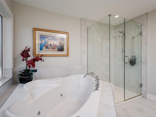 4081 Cedar Hill Rd, Saanich, BC 