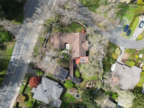 4081 Cedar Hill Rd, Saanich, BC 