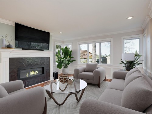 4081 Cedar Hill Rd, Saanich, BC 