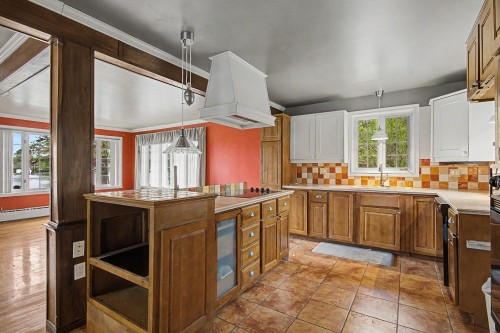 Cuisine - 84 Rue Ste-Thérèse, Saint-Jean-Sur-Richelieu, QC - Indoor Photo Showing Kitchen