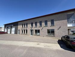 C 440 CENTRAL Avenue  Thunder Bay, ON P7B 6B4