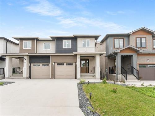 39 Rowntree Ave, Winnipeg, MB 