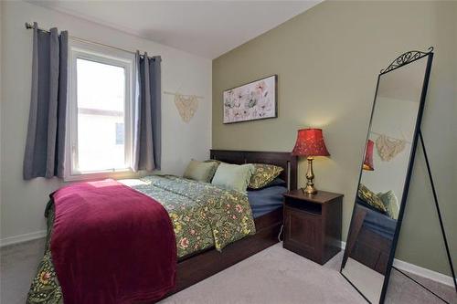 951 Minto St, Winnipeg, MB 