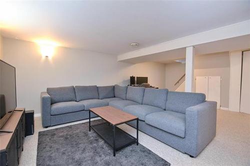 951 Minto St, Winnipeg, MB 