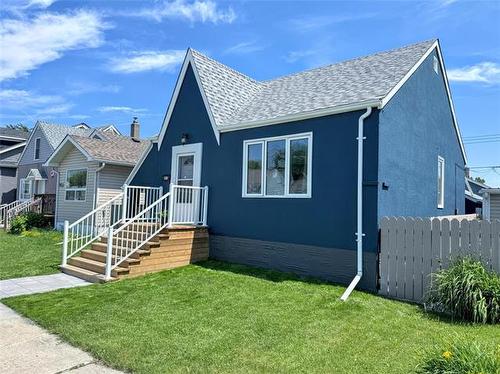 951 Minto St, Winnipeg, MB 