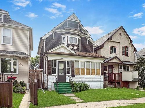 597 Home St, Winnipeg, MB 