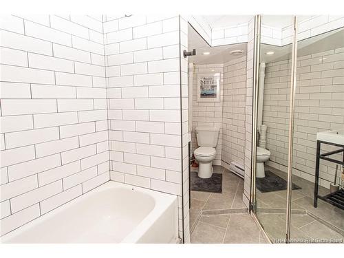 897-901 Main, Moncton, NB 