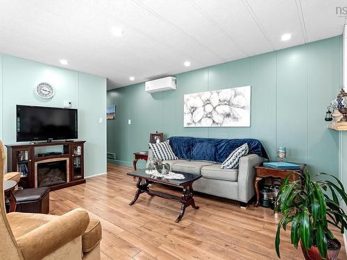 18 Elcona Avenue, Middle Sackville, NS 