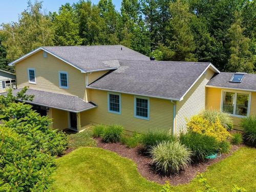 61 Sherwood Drive  Wolfville, NS B4P 2K5