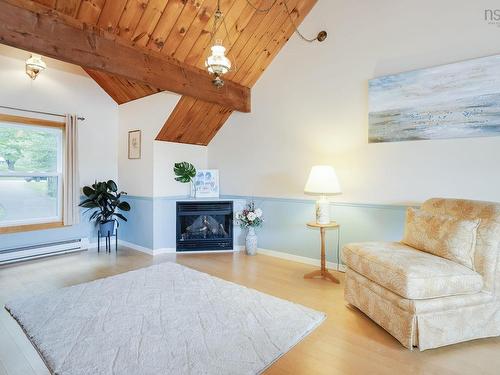 9 Lakewood Drive, Brookside, NS 