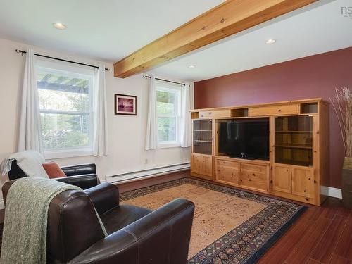 9 Lakewood Drive, Brookside, NS 