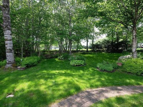 9 Lakewood Drive, Brookside, NS 