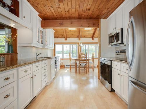 9 Lakewood Drive, Brookside, NS 